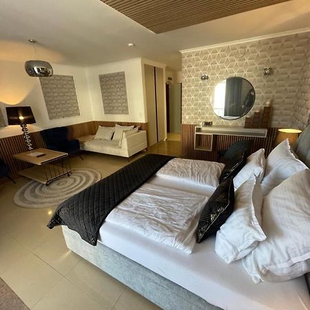Avangard Prestige Świnoujście Buitenkant foto